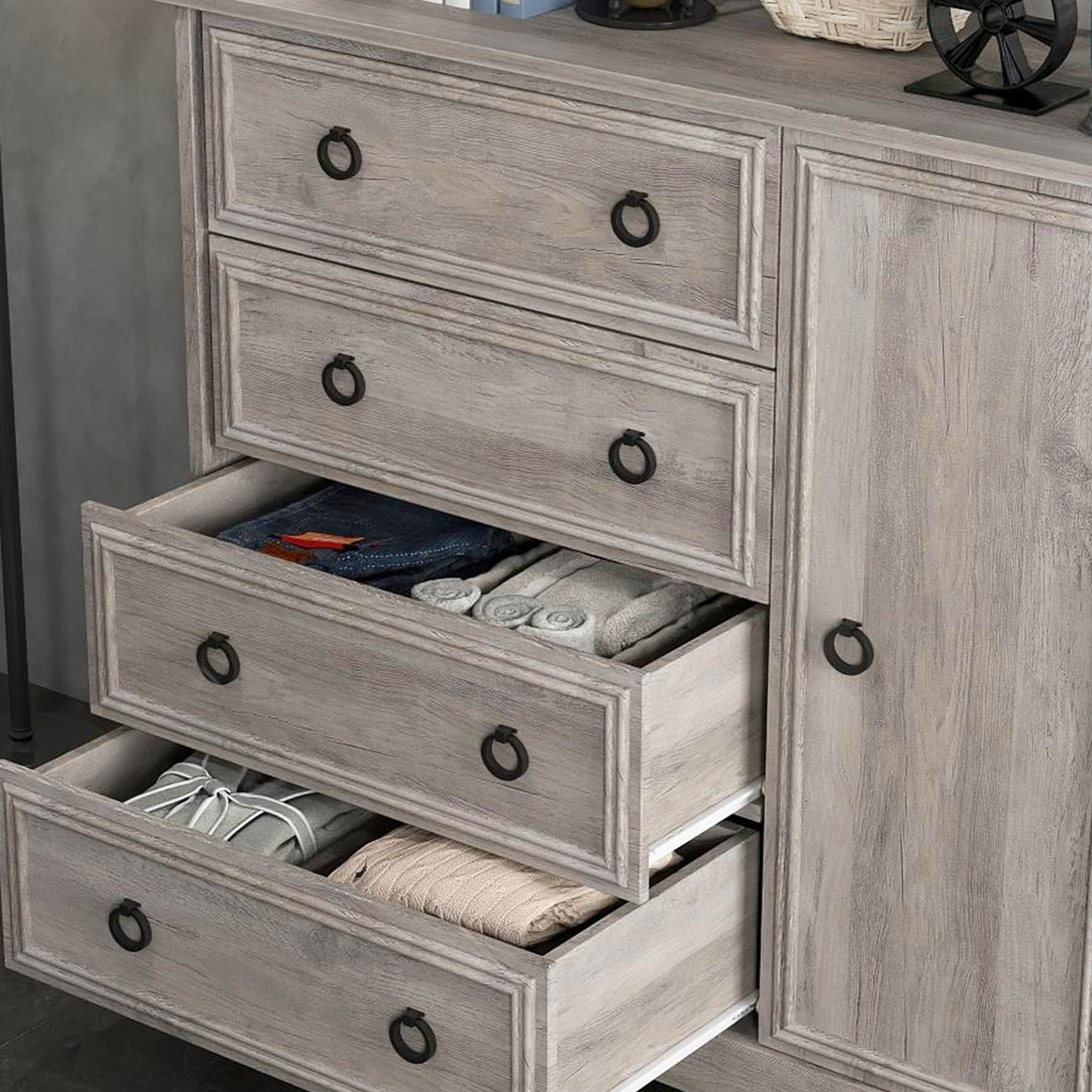 Modern 4 Drawer Dresser for Bedroom with Door, Chest of Drawers, Gray